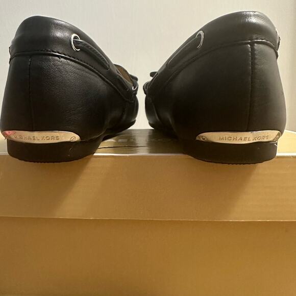 New W/Box Authentic Michael Kors Black Leather  Women's Loafers size 6 - Picture 8 of 9